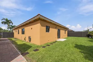 1504 SE 5th St, Homestead, FL 33033 - Photo 27
