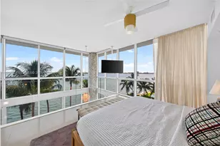 665 NE 25th St, Miami, FL 33137 - Photo 17