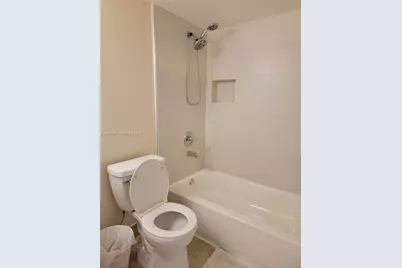 10877 NW 7th St #23-35, Miami, FL 33172 - Photo 5