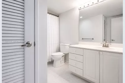 19390 Collins Ave #1614, Sunny Isles Beach, FL 33160 - Photo 19