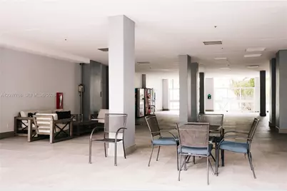 19390 Collins Ave #1614, Sunny Isles Beach, FL 33160 - Photo 21