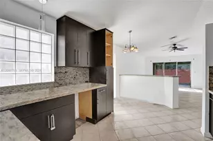 1014 Aspri Way, Riviera Beach, FL 33418 - Photo 23