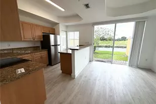 1088 SW 144th Ave, Pembroke Pines, FL 33027 - Photo 13