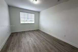 1088 SW 144th Ave, Pembroke Pines, FL 33027 - Photo 23