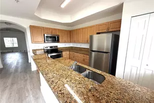 1088 SW 144th Ave, Pembroke Pines, FL 33027 - Photo 15