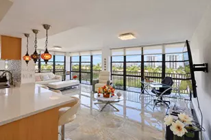 1000 Parkview Dr, Hallandale Beach, FL 33009 - Photo 9