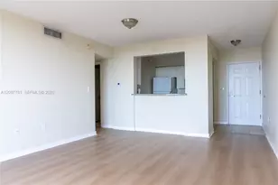900 SW 8th St, Miami, FL 33130 - Photo 3