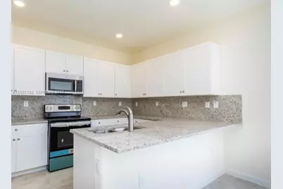 [Address not provided], Hialeah, FL 33018 - Photo 9