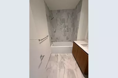 1400 Biscayne #2602, Miami, FL 33132 - Photo 21