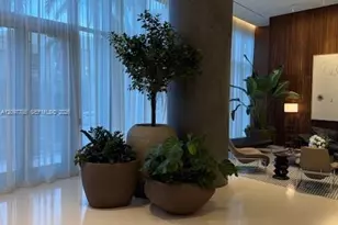 1400 Biscayne, Miami, FL 33132 - Photo 3