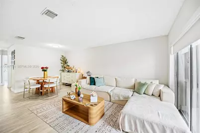 4736 NW 114th Ave #205, Doral, FL 33178 - Photo 5
