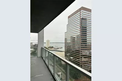 500 Brickell Ave #2304, Miami, FL 33131 - Photo 11