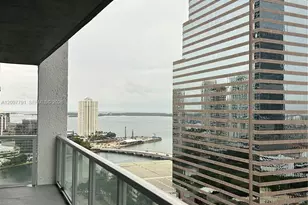 500 Brickell Ave, Miami, FL 33131 - Photo 11