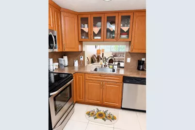 20860 San Simeon Way #208-6, Miami, FL 33179 - Photo 3