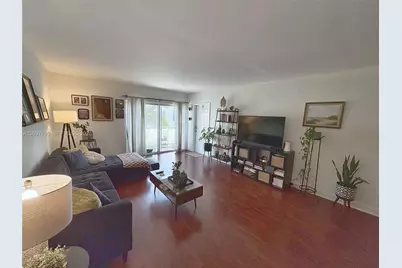 9280 Bay Harbor Ter #25, Bay Harbor Islands, FL 33154 - Photo 3