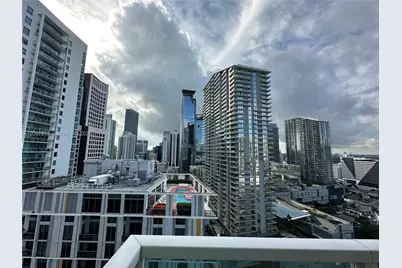 41 SE 5th St #1714, Miami, FL 33131 - Photo 17