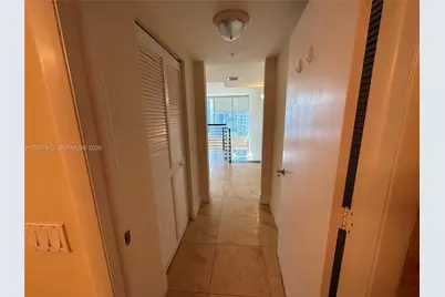 41 SE 5th St #1714, Miami, FL 33131 - Photo 13