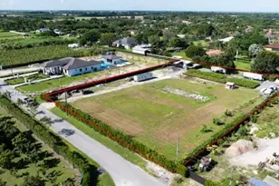 24200 SW 209th Pl, Homestead, FL 33031 - Photo 1