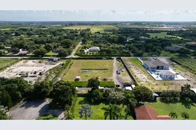 24200 SW 209th Pl, Homestead, FL 33031 - Photo 3