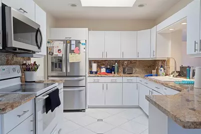 5010 Banyan Ln, Tamarac, FL 33319 - Photo 19
