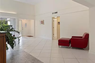 5010 Banyan Ln, Tamarac, FL 33319 - Photo 13