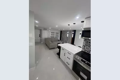 17021 N Bay Rd #814, Sunny Isles Beach, FL 33160 - Photo 3