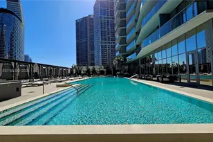 77 SE 5th St, Miami, FL 33131 - Photo 53