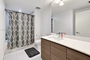 460 NE 28th St, Miami, FL 33137 - Photo 11