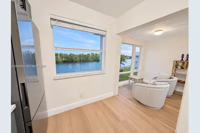 7 Colonial Club Drive #302, Boynton Beach, FL 33435 - Photo 7