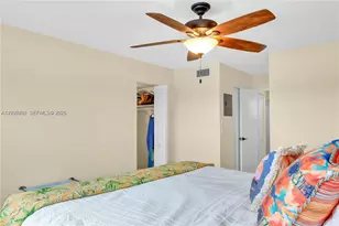 7 Colonial Club Dr, Boynton Beach, FL 33435 - Photo 21