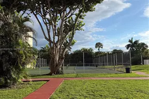 6930 Miami Gardens Dr, Hialeah, FL 33015 - Photo 31