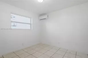 2711 SW 8th St, Fort Lauderdale, FL 33312 - Photo 3