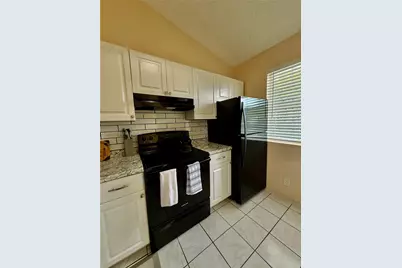 4297 NW 114th Ter #4297, Coral Springs, FL 33065 - Photo 3