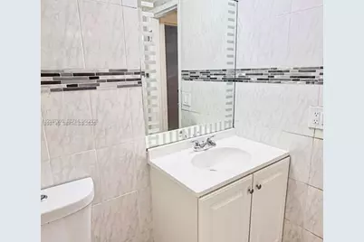 5100 SW 41st St #115, Hollywood, FL 33023 - Photo 11