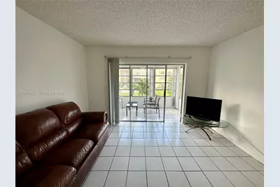 3051 NW 46th Ave #203, Lauderdale Lakes, FL 33313 - Photo 9