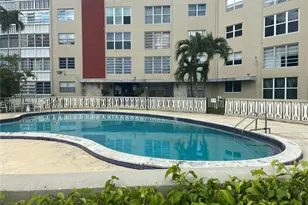 1475 NE 125th Terrace, North Miami, FL 33161 - Photo 3