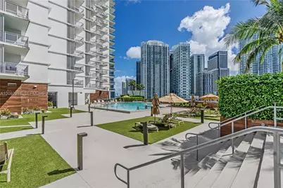 350 S Miami Ave #301, Miami, FL 33130 - Photo 29