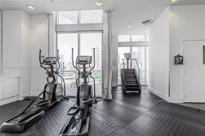 350 S Miami Ave #301, Miami, FL 33130 - Photo 31