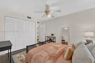 649 E Sheridan St #203, Dania Beach, FL 33004 - Photo 23