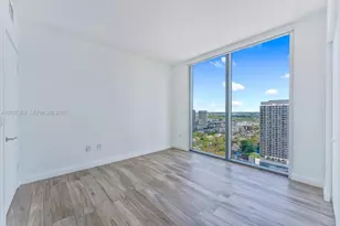 460 NE 28th St, Miami, FL 33137 - Photo 13
