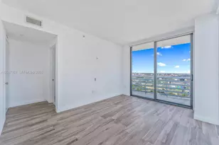 460 NE 28th St, Miami, FL 33137 - Photo 15