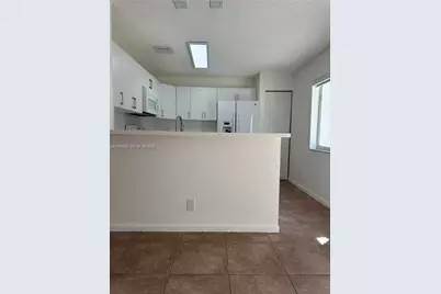 1435 SW 48th Ter, Deerfield Beach, FL 33442 - Photo 5