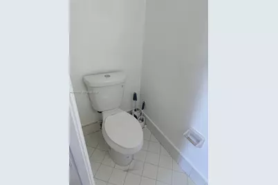 1435 SW 48th Ter, Deerfield Beach, FL 33442 - Photo 3
