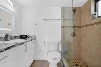 2730 W 60th Pl #104, Hialeah, FL 33016 - Photo 15