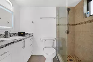 2730 W 60th Pl, Hialeah, FL 33016 - Photo 15