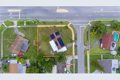701 NW 176th Ter, Miami Gardens, FL 33169 - Photo 35
