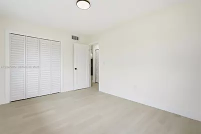 701 NW 176th Ter, Miami Gardens, FL 33169 - Photo 19