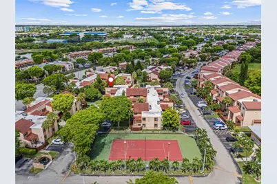 291 W Park Dr #9-201, Miami, FL 33172 - Photo 23