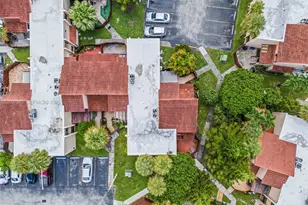 291 W Park Dr, Miami, FL 33172 - Photo 19