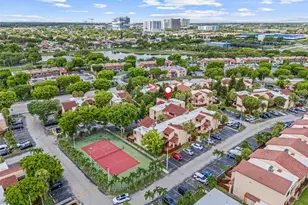 291 W Park Dr, Miami, FL 33172 - Photo 31